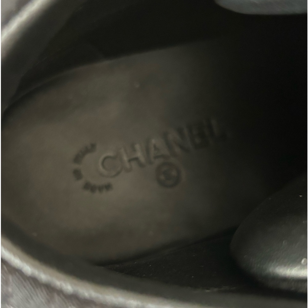 Chanel boots NWT - Picture 5 of 10